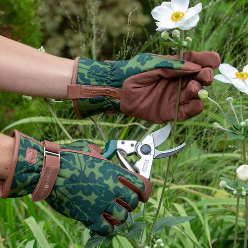 Burgon & Ball Love The Glove Oak Leaf - Moss - S/M