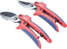 Spear & Jackson Bypass and Anvil Secateurs Gift Set