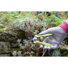 Spear & Jackson Green Garden Snips